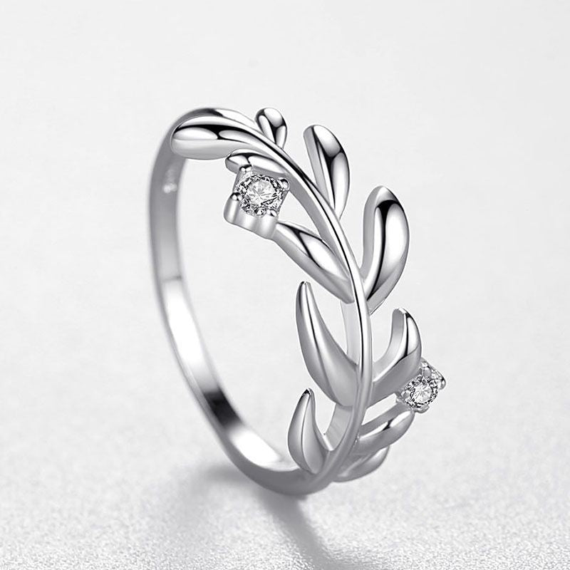 Fashion Micro Diamond Leaf Ring